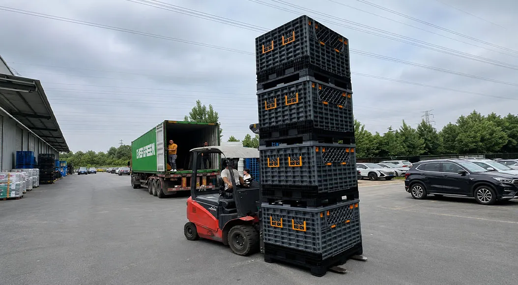 Plastic Pallet Box_Applications