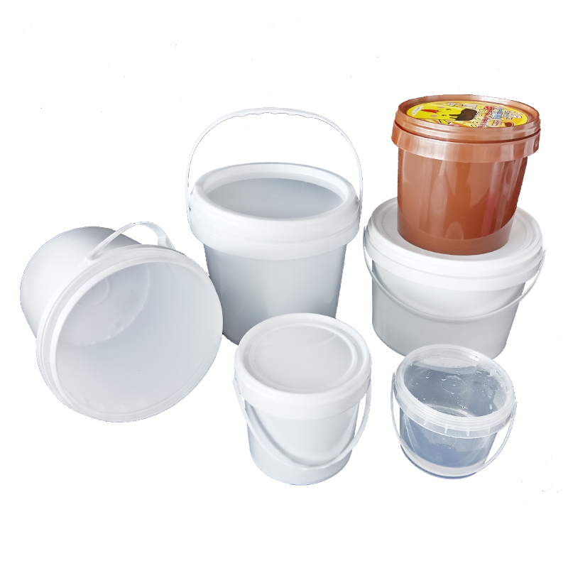Six PP round plastic buckets in multiple sizes displayed on white background – white opaque, clear transparent, and amber printed-label variants, all with lids and handles
